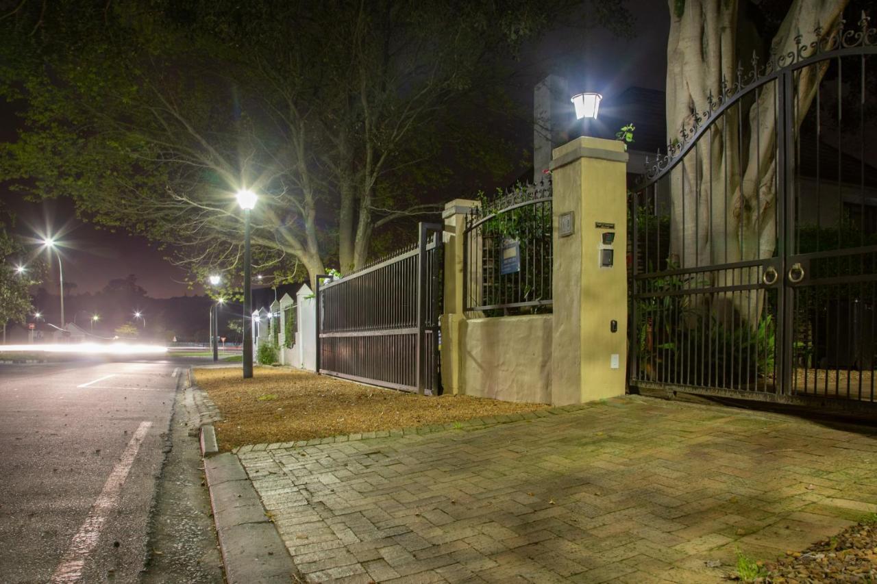10 Alexander B&B Stellenbosch Buitenkant foto