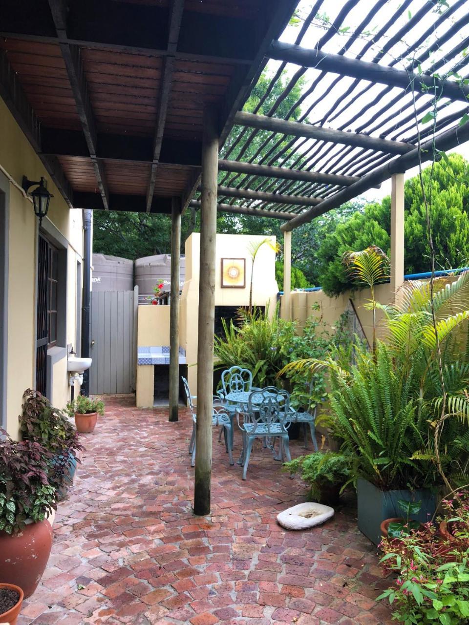 10 Alexander B&B Stellenbosch Buitenkant foto